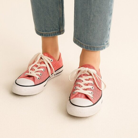 Converse Low Top Unisex Chuck Taylor All Star Sneakers Size 8.5 - Picture 1 of 13